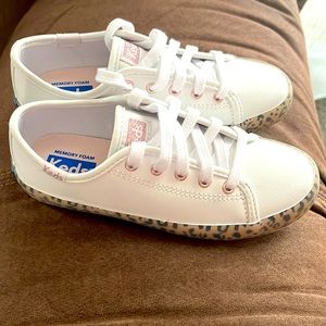 Girl Ked shoes size 12.5. Never worn !